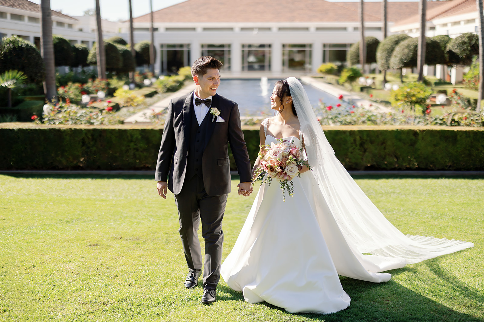 Outdoor bride and groom portraits at the Nixon Library in Yorba Linda.