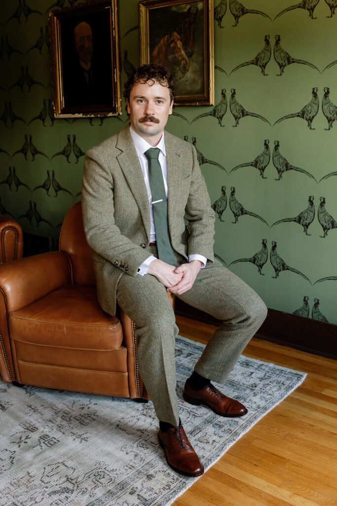 Indoor grooms portrait inside the gen at The Swanner House.