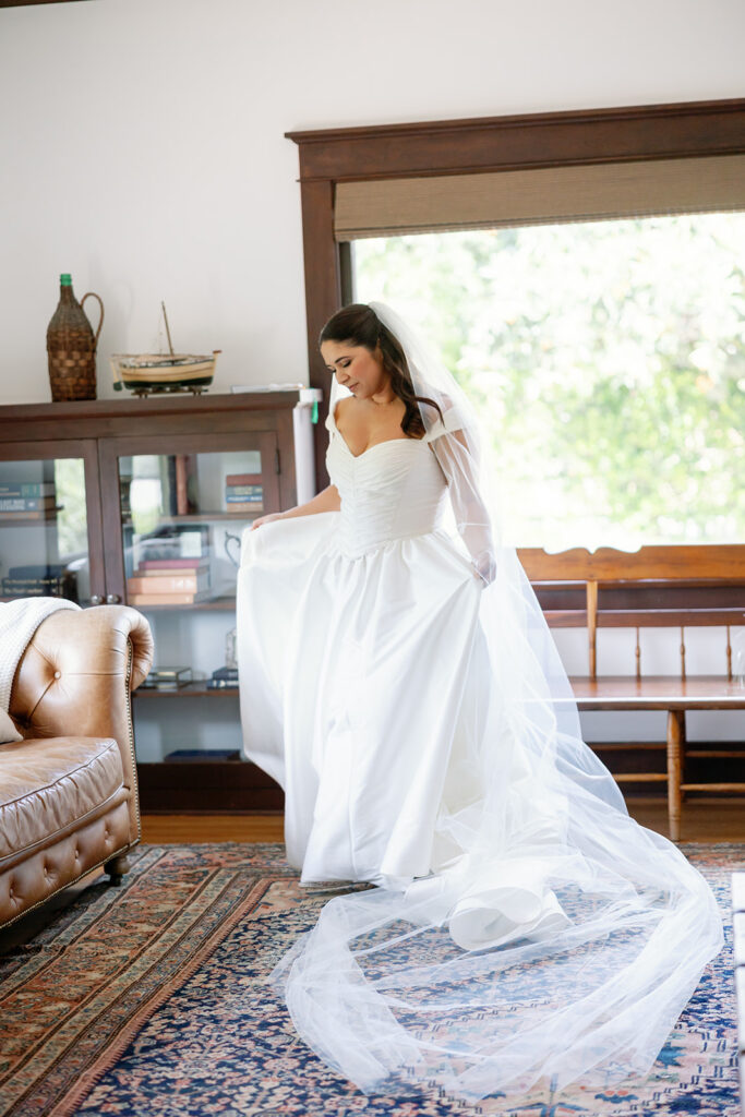 Indoor bridal portraits at The Swanner House in San Juan Capistrano.